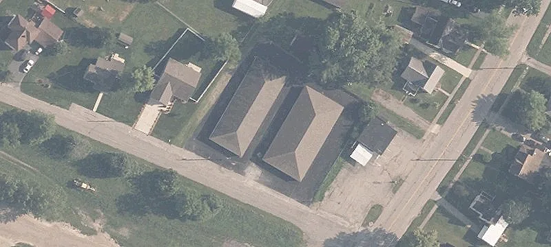 102 Railroad St