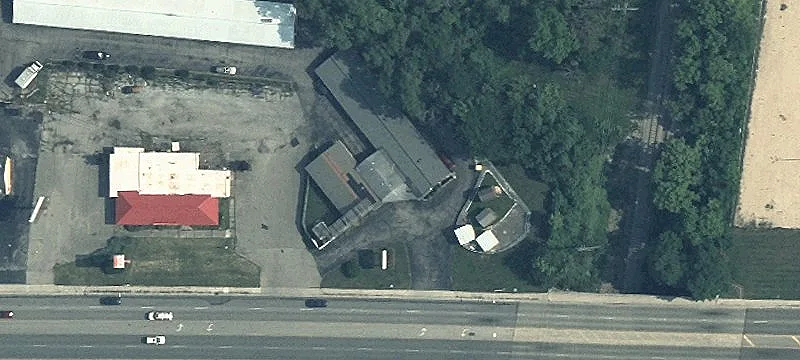 2850 Main St