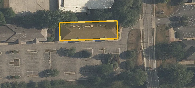 3829 Woodley Rd