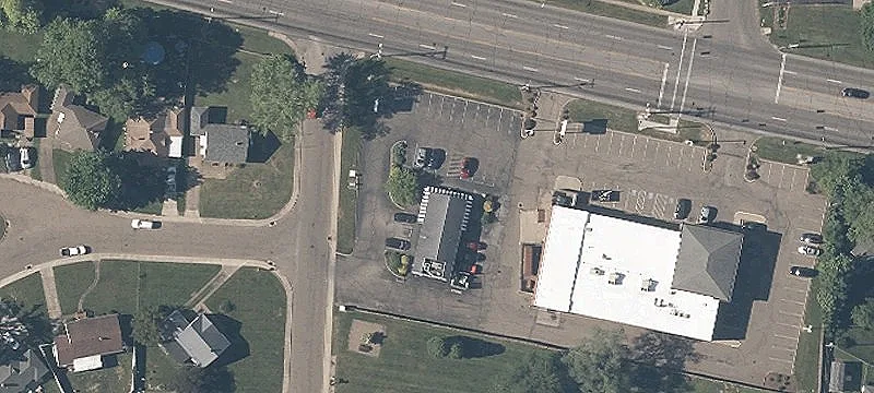 3107 Lincoln E Way