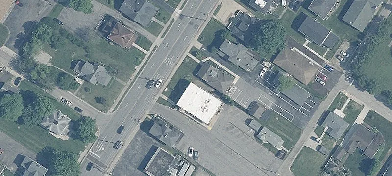 4104 Broadway