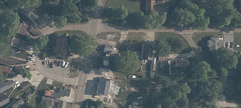 1573 Riv Rd