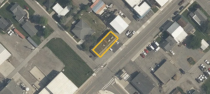 303 Main St