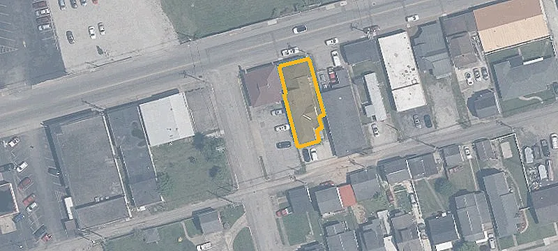 423 3rd Ave