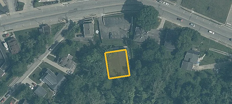 506 Main St