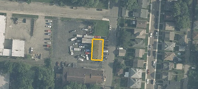 460 Davis Ave