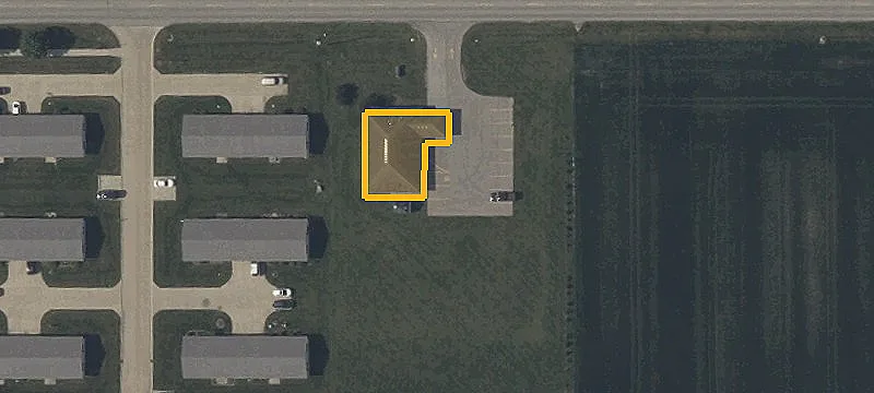 815 Lutz Rd