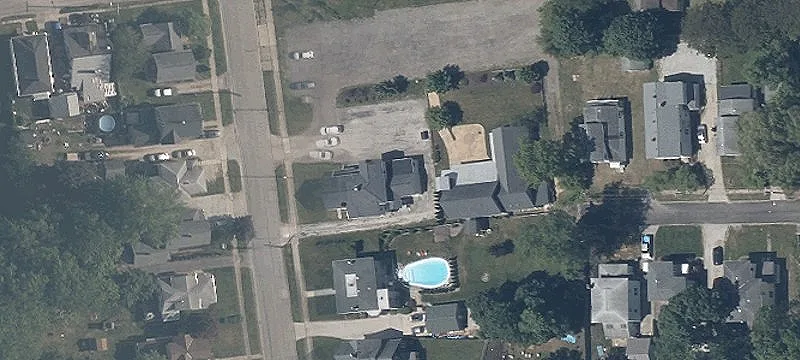 135 Eagle St