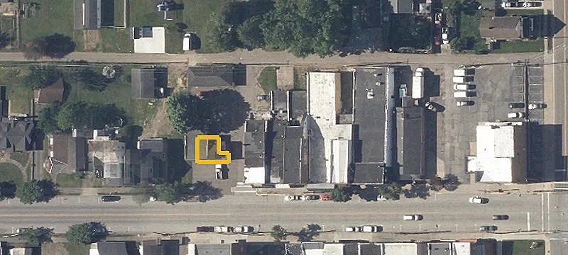 48 Main St