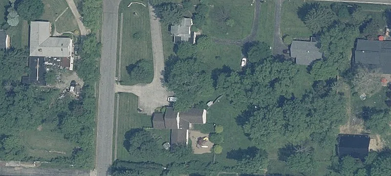 1335 Francisco Rd