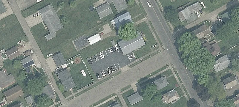 1042 Tuscarawas NW Ave
