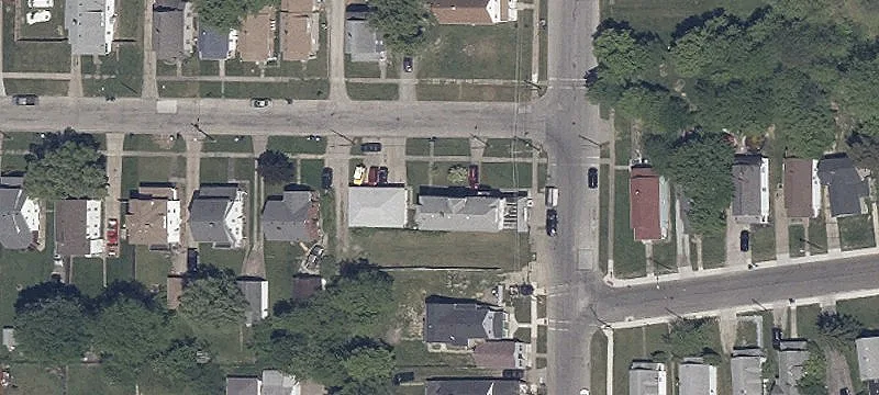 1806 Long Ave