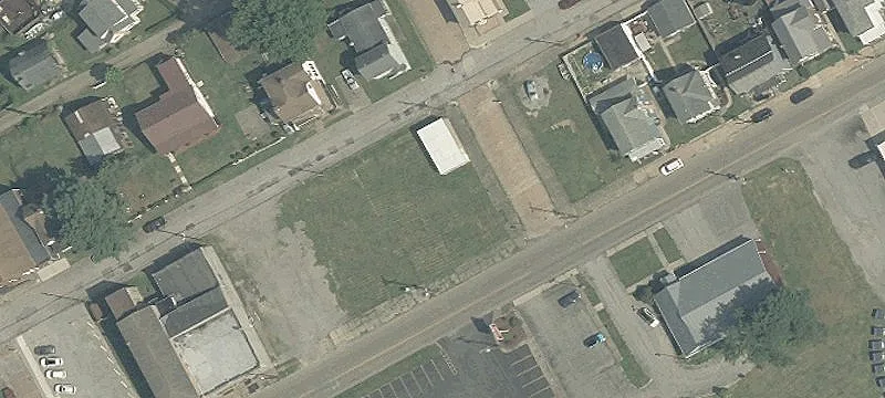 1303 Main St