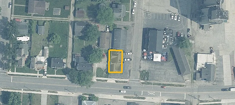 96 Main W St