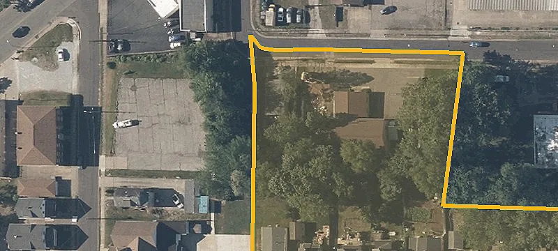 306 Boyle St