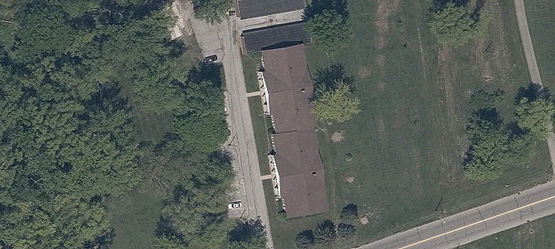 3323 Lk W Rd