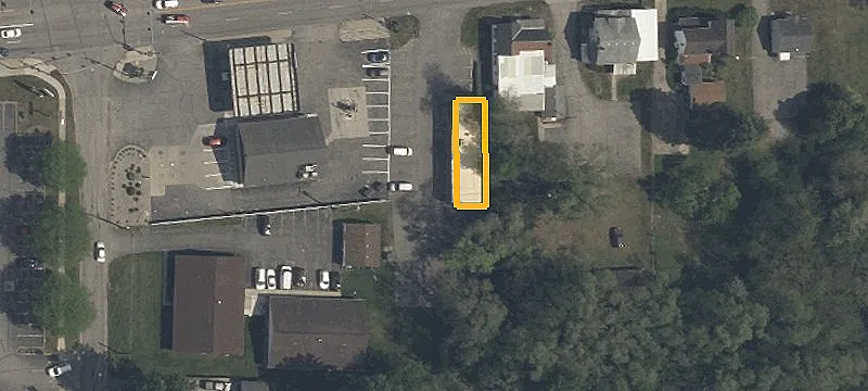 106 Airport Hwy