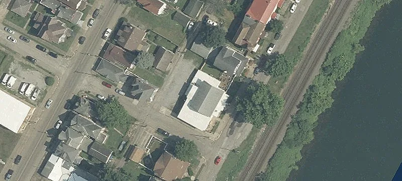 723 Riverside Ave