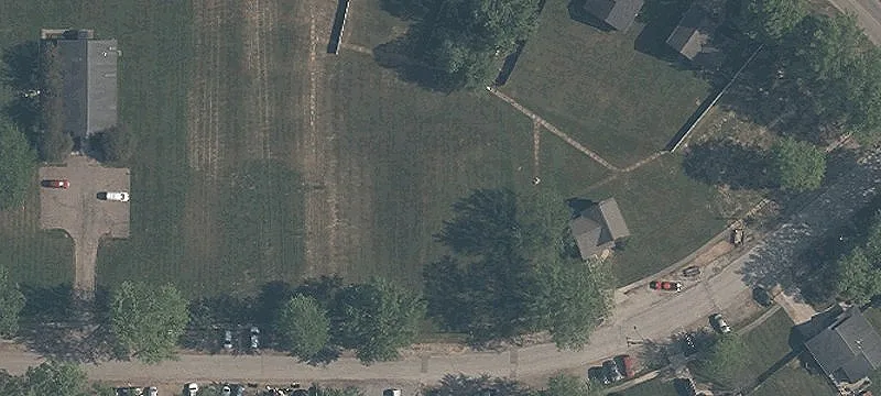 9555 Cloverleaf Rd