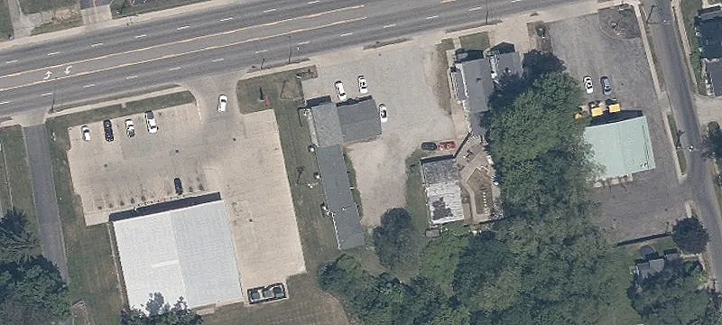 2048 Prospect Rd