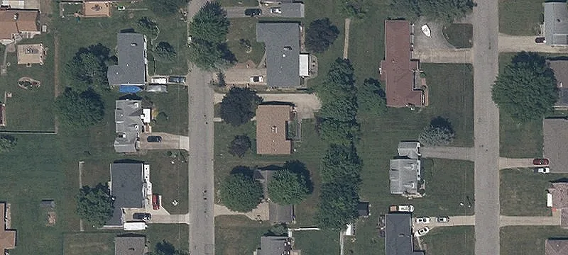 707 Moore Ave