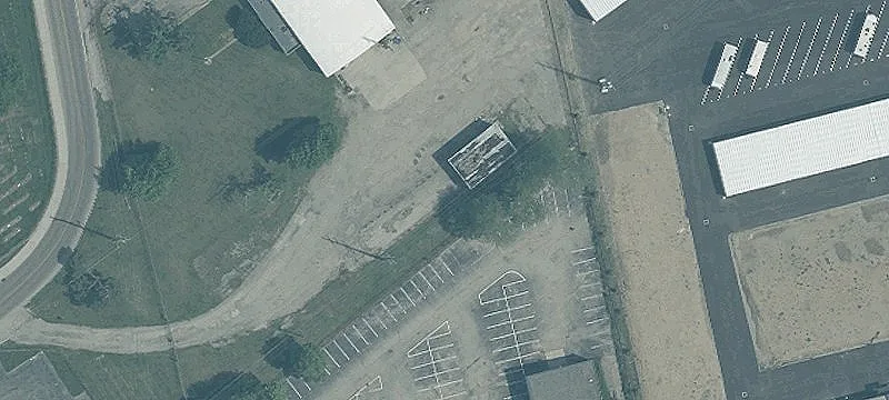 426 Neal Blvd