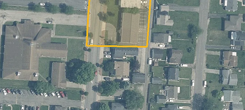 726-728 Yearling Rd