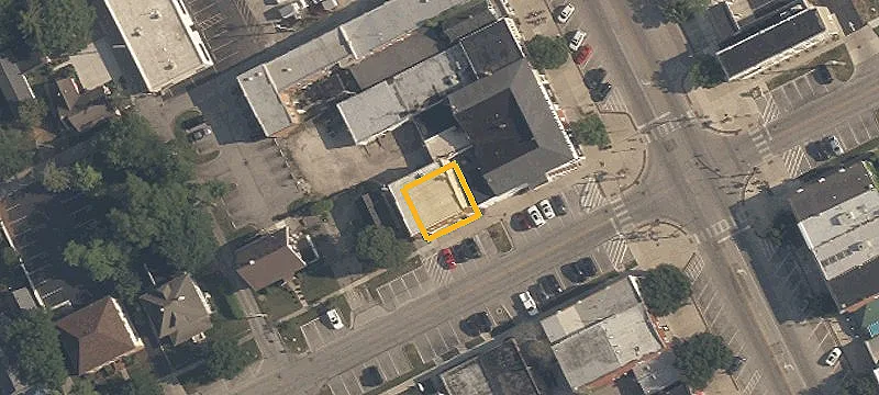 111 2nd St