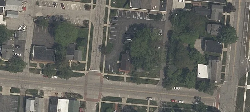 124 Farnsworth Rd