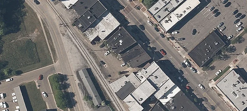692 Broadway Ave