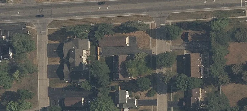 3947 Fairwood Dr