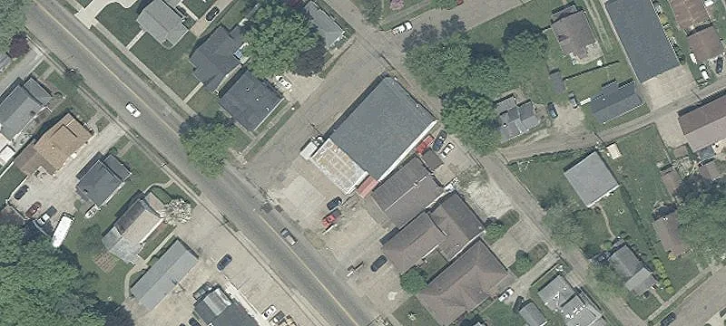 1101 High Ave
