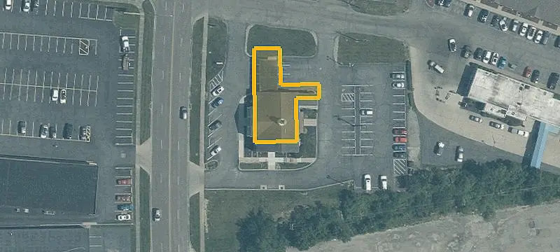 915 Elliott Dr