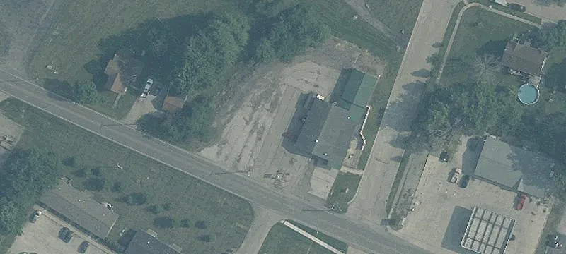 5016 Old Us Rte 35th E