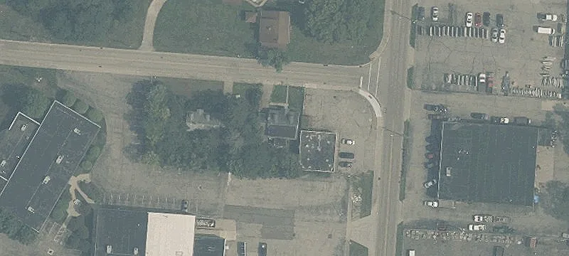2955 Springboro W