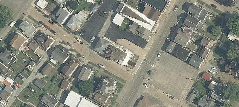 631 Main St