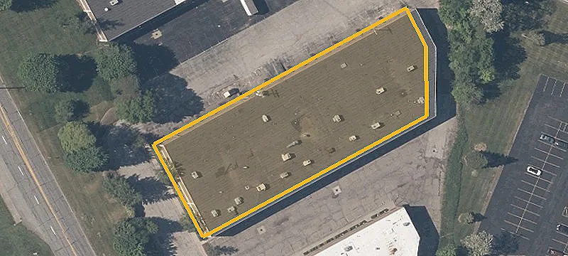 32111 Aurora Rd