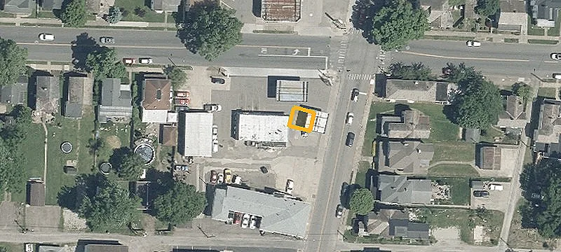 182 6th Ave