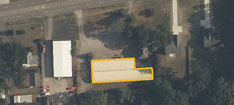 4917 Alexis Rd