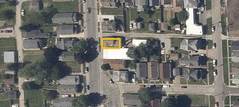 1528 Cp St