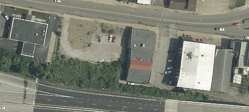 307 Main St