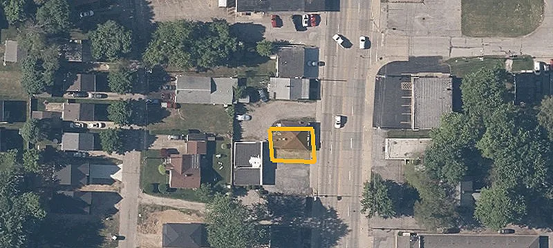 1126 Lost Nation Rd