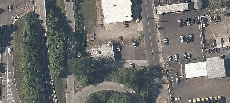 2000 Manchester Rd