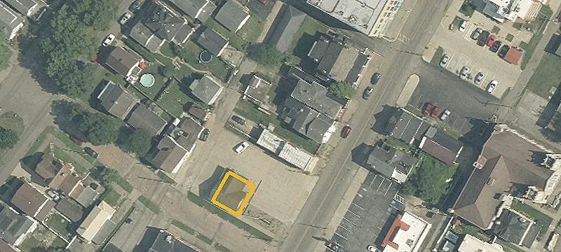 553 Main St