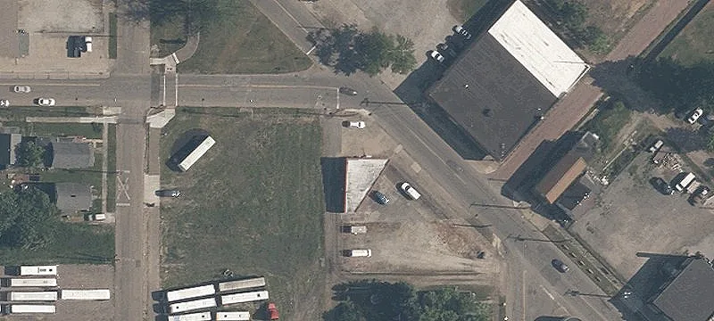 320 Hester Ave
