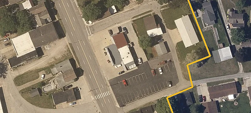 44 Main St
