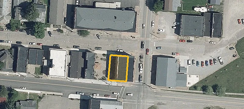 101 Main St