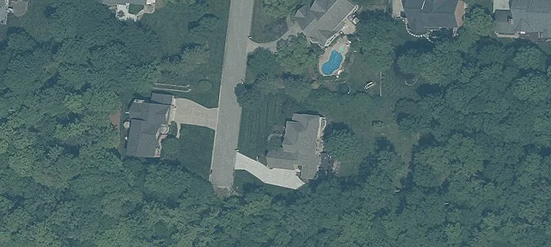 101 Ravenwood Ct