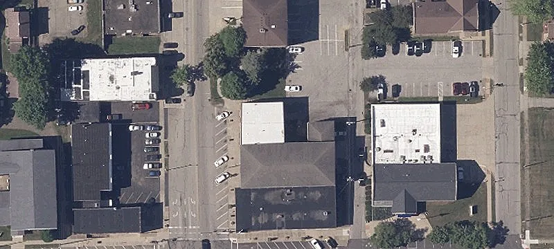 16 Main St