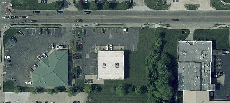 111 Lexington Rd